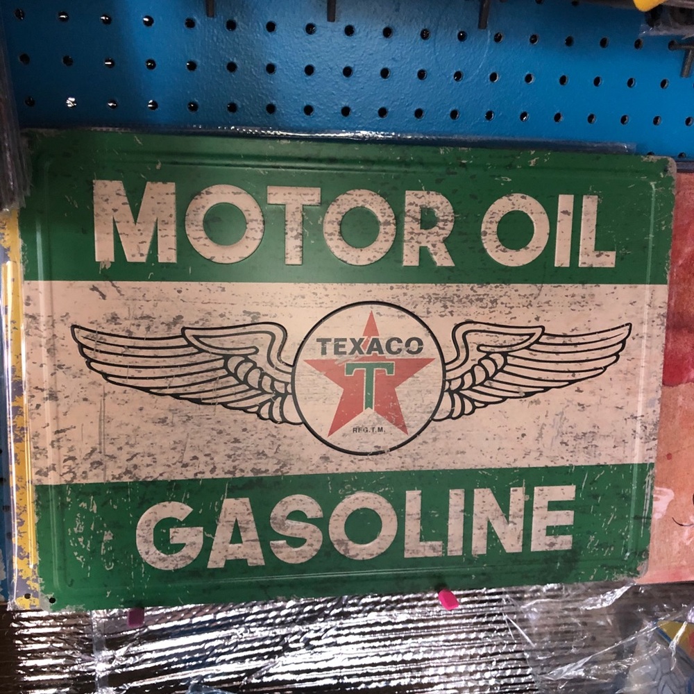 Texaco motor oil metal sign